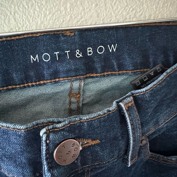 Mott & Bow Slim Boyfriend Jeans in Ridge Dark Wash Denim Women’s Size 26 Waist - Picture 3 of 7
